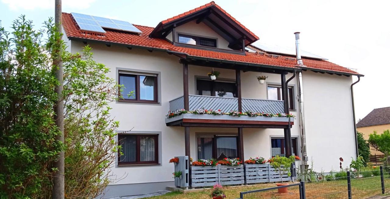Familie Sattler Lägenhet Pappenheim Exteriör bild